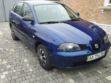 Авто SEAT Cordoba 2004 № 8182341