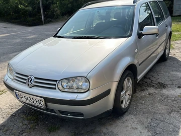 Авто Volkswagen Golf 2001 № 8182350