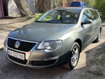 Авто Volkswagen Passat Variant 2007 № 8182433