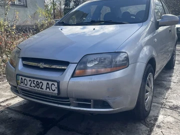 Авто Chevrolet Aveo 2005 № 8182468