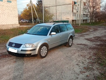 Авто Volkswagen Passat Variant 2003 № 8182481
