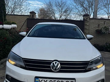 Авто Volkswagen Jetta 2016 № 8182588