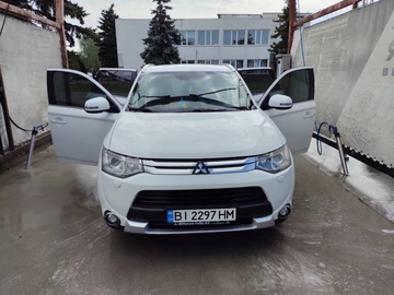 Авто Mitsubishi Outlander 2014 № 8182596