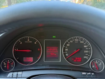 Авто Audi A4 2001 № 8182600
