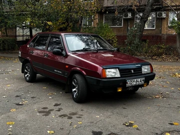 Авто ВАЗ 21099 1997 № 8182615