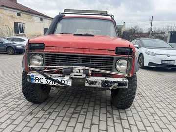 Авто ВАЗ 2121 1989 № 8182622