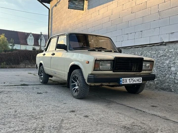 Авто ВАЗ 2107 1987 № 8182728