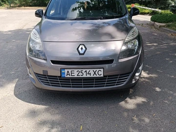 Авто Renault Grand Scenic 2011 № 8182852