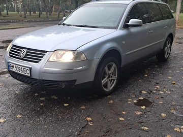 Авто Volkswagen Passat Sedan 2003 № 8182944