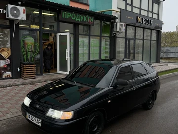 Авто ВАЗ 2112 2005 № 8183093