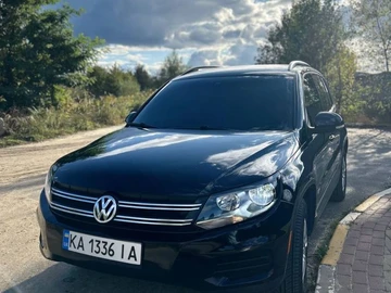Авто Volkswagen Tiguan 2017 № 8183101
