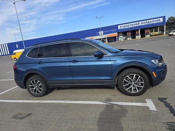 Авто Volkswagen Tiguan 2018 № 8183268