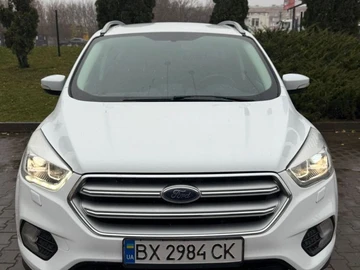Авто Ford Kuga 2017 № 8183416