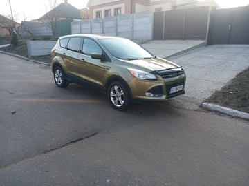 Авто Ford Escape 2014 № 8183602