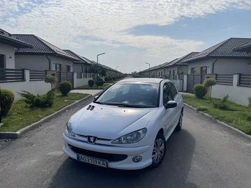 Авто Peugeot 206 2006 № 8183707