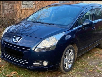 Авто Peugeot 5008 2011 № 8183742