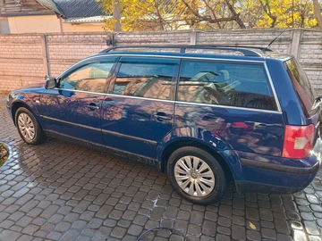 Авто Volkswagen Passat Hatchback 2001 № 8183857
