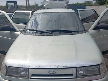 Авто ВАЗ 21113 2002 № 8183859