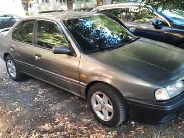 Авто Nissan Primera 1992 № 8183870