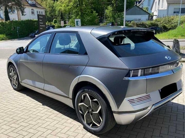 Авто Hyundai Ioniq 2023 № 8184055