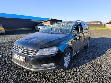 Авто Volkswagen Passat Variant 2011 № 8184089