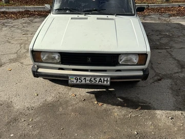 Авто ВАЗ 2105 1993 № 8184097
