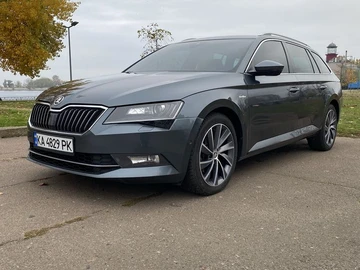 Авто Skoda Superb 2018 № 8184248