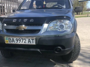 Авто Chevrolet Niva 2011 № 8184258
