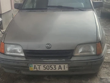 Авто Opel Kadett 1988 № 8184277