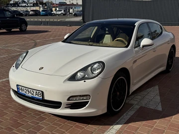 Авто Porsche Panamera 2012 № 8184280