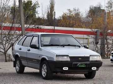 Авто ВАЗ 21093 2004 № 8184308