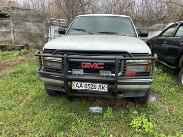 Авто Chevrolet Suburban 1992 № 8184404