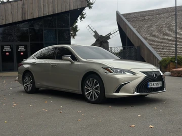 Авто Lexus Es Серія 2020 № 8184416