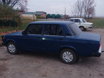 Авто ВАЗ 2107 2009 № 8184418