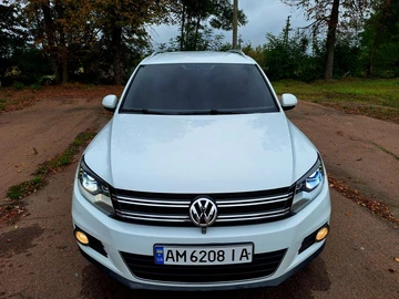 Авто Volkswagen Tiguan 2014 № 8184445
