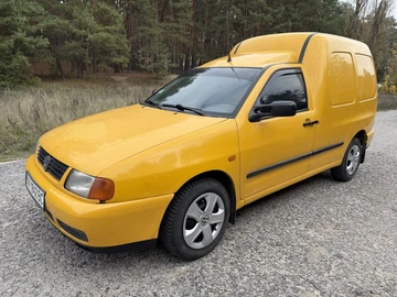 Авто Volkswagen Caddy 2002 № 8184594