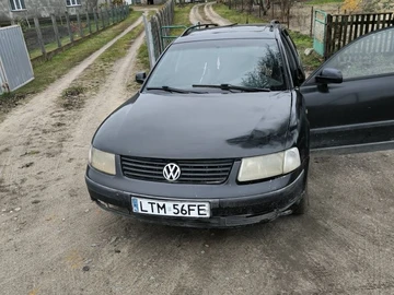 Авто Volkswagen Passat Variant 1999 № 8184645