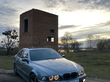 Авто BMW 5 Серия 2003 № 8184931