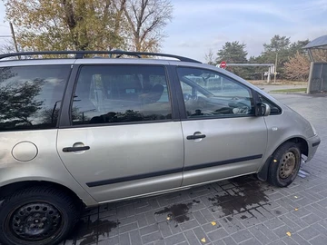 Авто Ford Galaxy 2004 № 8184978