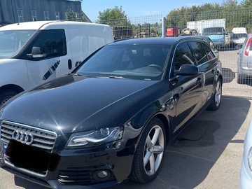 Авто Audi A4 2010 № 8185117