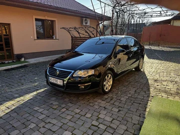 Авто Volkswagen Passat Sedan 2005 № 8185214