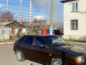 Авто ВАЗ 2109 1999 № 8185394