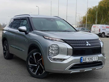 Авто Mitsubishi Outlander 2022 № 8185397