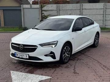 Авто Opel Insignia 2021 № 8185425