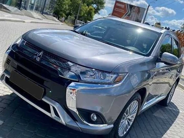 Авто Mitsubishi Outlander 2019 № 8185538