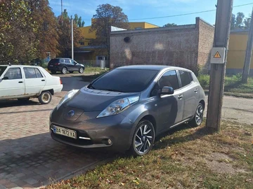 Авто Nissan Leaf 2015 № 8185552