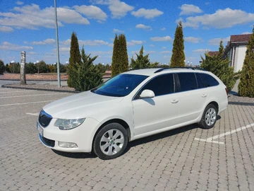 Авто Skoda Superb 2013 № 8185859