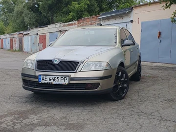 Авто Skoda Octavia 2005 № 8185888