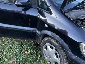 Авто Opel Zafira 2004 № 8185909