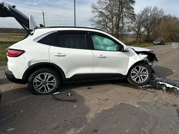 Авто Ford Escape 2022 № 8186070